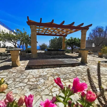 Casa Dafne